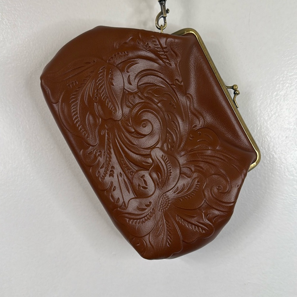 Patricia Nash NWOT Wristlet Clutch Brown Leather Tooled Savena